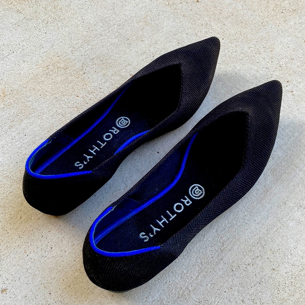 Rothy’s Black Point size 9